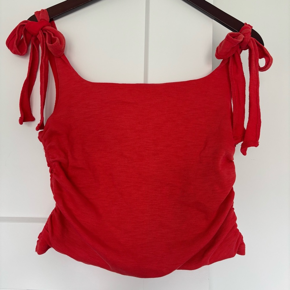 • NWT! [Free People] Boulevard Crop Top • - Picture 2 of 11
